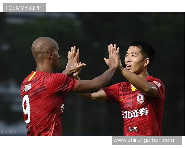 长春亚泰与大连一方激战正酣双方各取23分争夺中超荣耀